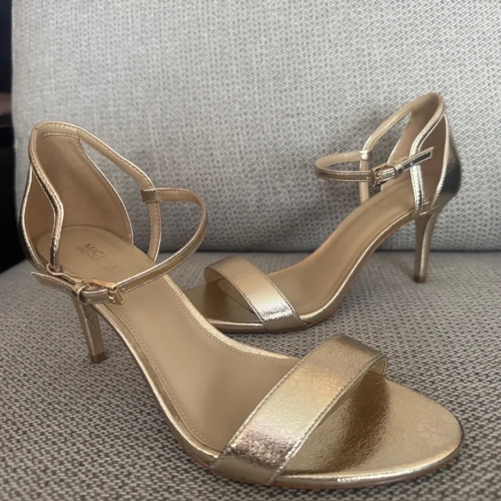 Michael Kors Simone Mid Sandal Pale Gold Shoes Size 8 - Picture 6 of 10